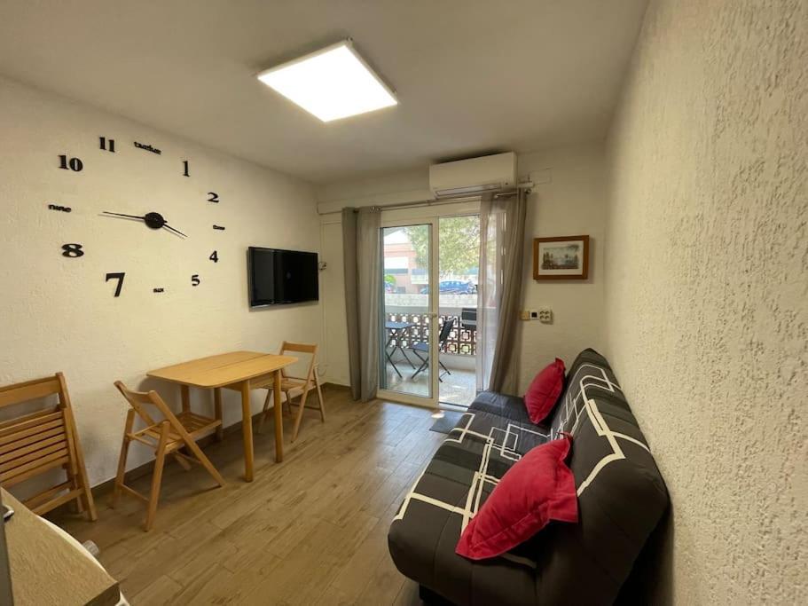 Appartement Situe A 100 M De La Plage Empuriabrava Exterior foto